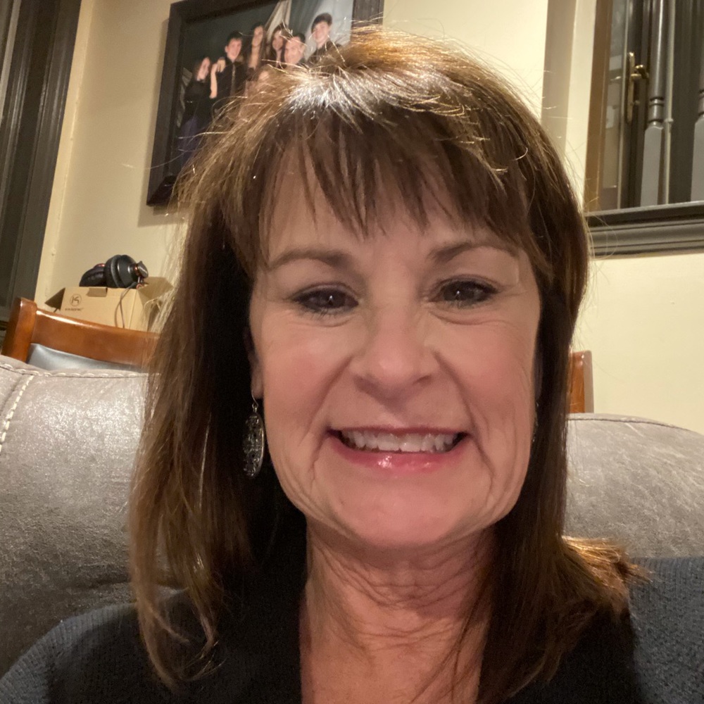 Meet your Posher, Lawson